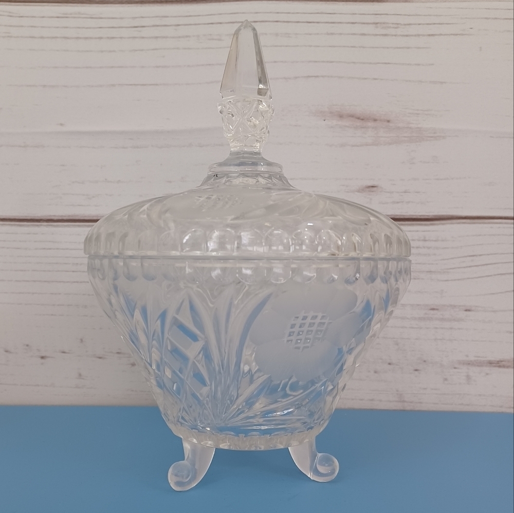 Ornate Heavyweight Solid Glass Clawfoot Dish Formal Bowl with Lid Floral Candy